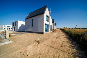 Prodej domu 120 m², Jenštejn
