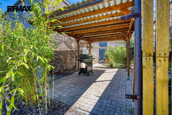 Prodej domu 258 m², Hrob