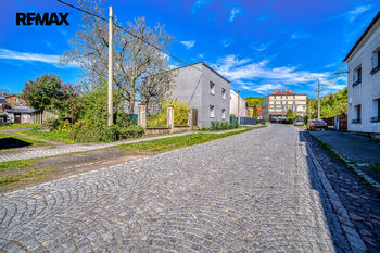 Prodej domu 258 m², Hrob