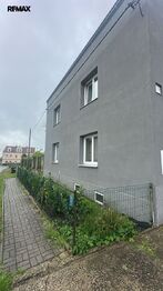 Prodej domu 258 m², Hrob