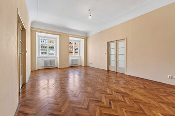 Pronájem kancelářských prostor 130 m², Praha 1 - Staré Město