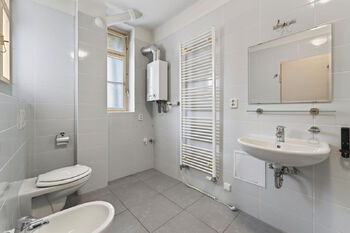 Pronájem kancelářských prostor 130 m², Praha 1 - Staré Město