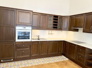 Pronájem bytu 3+1 v osobním vlastnictví 94 m², Praha 1 - Nové Město