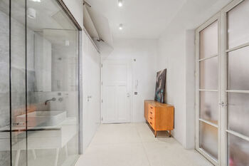 Prodej bytu 2+kk v osobním vlastnictví 61 m², Praha 7 - Holešovice