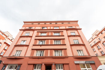 Prodej bytu 2+kk v osobním vlastnictví 61 m², Praha 7 - Holešovice