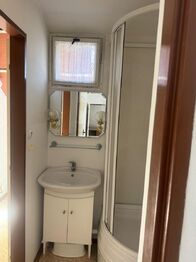 Pronájem bytu 2+1 v osobním vlastnictví 75 m², Kroměříž