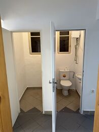 Pronájem malého objektu 275 m², Pelhřimov