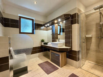 Prodej domu 144 m², Cerhenice
