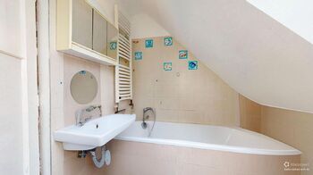 Koupelna - Prodej domu 162 m², Praha 6 - Vokovice