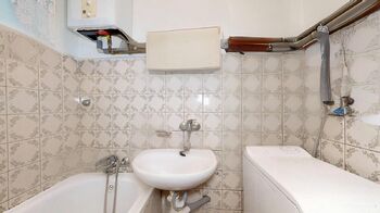 Koupelna - Prodej domu 162 m², Praha 6 - Vokovice