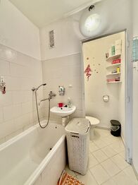 Pronájem bytu 1+1 v osobním vlastnictví 40 m², Plzeň