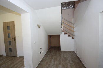 Pronájem domu 67 m², Hlízov