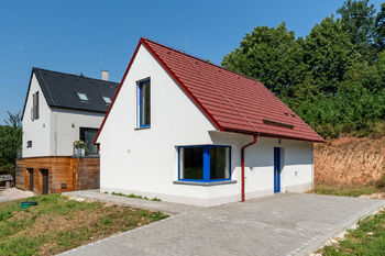 Prodej domu 86 m², Dolní Dobrouč