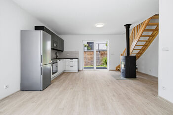 Prodej domu 86 m², Dolní Dobrouč