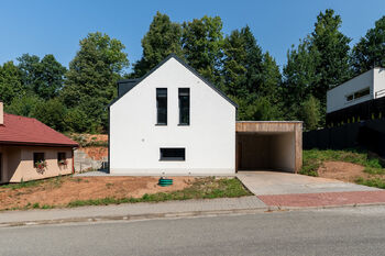 Prodej domu 152 m², Dolní Dobrouč