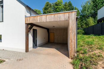 Prodej domu 152 m², Dolní Dobrouč