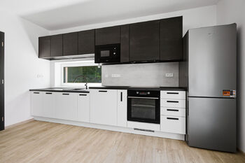 Prodej domu 152 m², Dolní Dobrouč