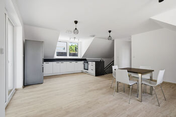 Prodej domu 152 m², Dolní Dobrouč