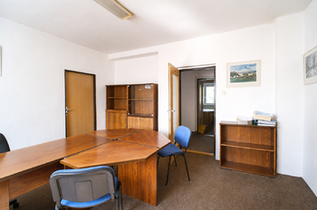 1NP - Prodej nájemního (činžovního) domu 1275 m², Petřvald