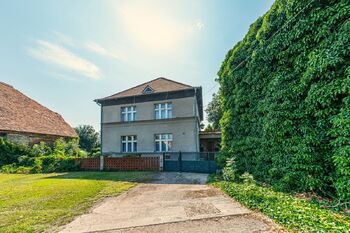 Prodej zemědělského objektu 400 m², Blšany