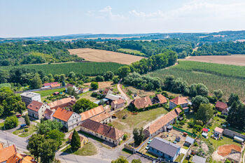 Prodej nájemního (činžovního) domu 400 m², Blšany