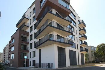 Pronájem bytu 1+kk v osobním vlastnictví 34 m², Praha 9 - Hloubětín