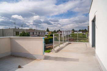 Prodej bytu 3+kk v osobním vlastnictví 96 m², Hradec Králové