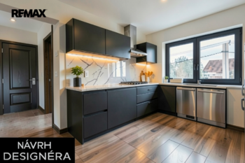 Prodej domu 250 m², Královice