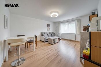 Prodej domu 250 m², Královice