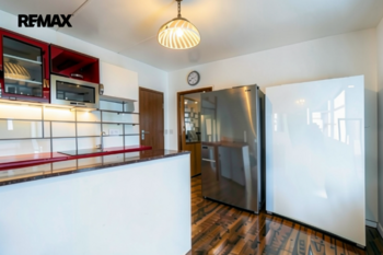 Prodej domu 250 m², Královice