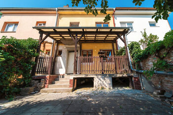 Prodej domu 131 m², Hustopeče