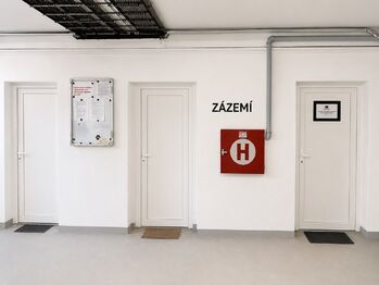 Pronájem garáže 12 m², Praha 4 - Modřany