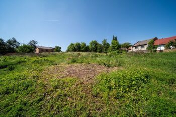 Zahrada - Prodej zemědělského objektu 931 m², Hruška