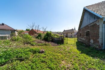 Zahrada - Prodej zemědělského objektu 931 m², Hruška