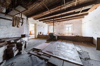 Místnost 2.NP - Prodej zemědělského objektu 931 m², Hruška