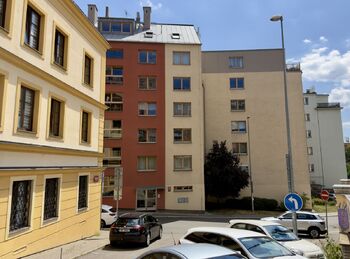 Prodej bytu 3+kk v osobním vlastnictví 84 m², Praha 10 - Vršovice