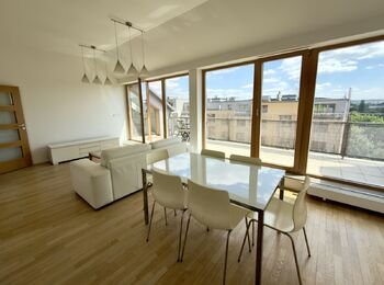 Prodej bytu 3+kk v osobním vlastnictví 84 m², Praha 10 - Vršovice
