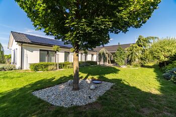Prodej domu 233 m², Heršpice