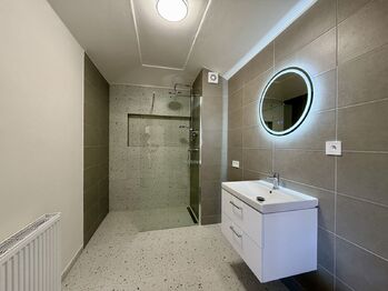 Pronájem bytu 1+1 v osobním vlastnictví 42 m², Ořech