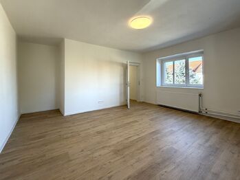 Pronájem bytu 1+1 v osobním vlastnictví 42 m², Ořech