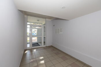 Prodej bytu 2+kk v osobním vlastnictví 42 m², Praha 4 - Kamýk