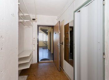 Prodej bytu 2+kk v osobním vlastnictví 42 m², Praha 4 - Kamýk