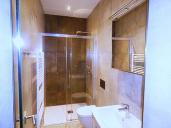 Pronájem bytu 2+kk v osobním vlastnictví 40 m², Praha 5 - Smíchov