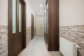 Chodba - Prodej bytu 3+kk v osobním vlastnictví 65 m², Praha 5 - Smíchov