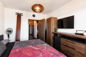 Ložnice - Prodej bytu 2+kk v osobním vlastnictví 70 m², Praha 9 - Letňany