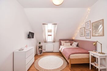 pokoj - Pronájem bytu 3+kk v osobním vlastnictví 91 m², Praha 7 - Troja