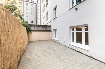 Prodej bytu 2+kk v osobním vlastnictví 52 m², Praha 3 - Žižkov