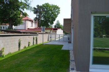Byt s předzahrádkou - Pronájem bytu 3+kk v osobním vlastnictví 76 m², Praha 9 - Klánovice