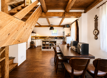 obývací prostor propojený s kuchyní - Pronájem bytu 4+kk v osobním vlastnictví 129 m², Děčín