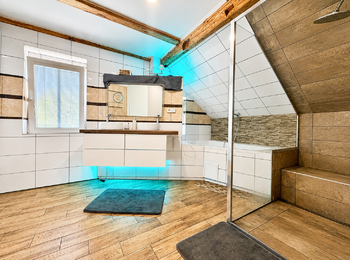 koupelna - Pronájem bytu 4+kk v osobním vlastnictví 129 m², Děčín